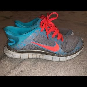 Women’s Nike Frees